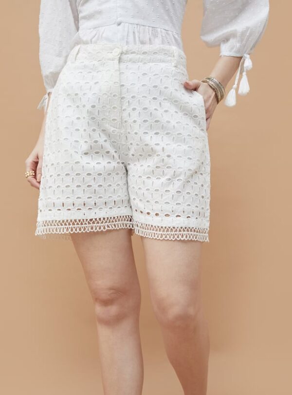 Schiffli Shorts