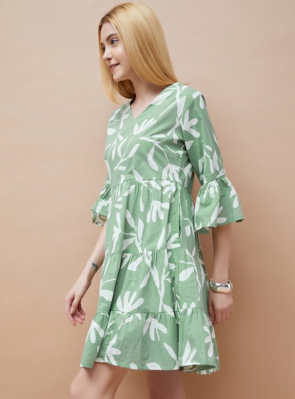 Floral Printed Tiered Dress - Image 5